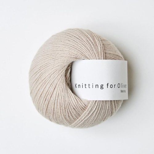 Knitting_for_olive_merino_powder_pudder